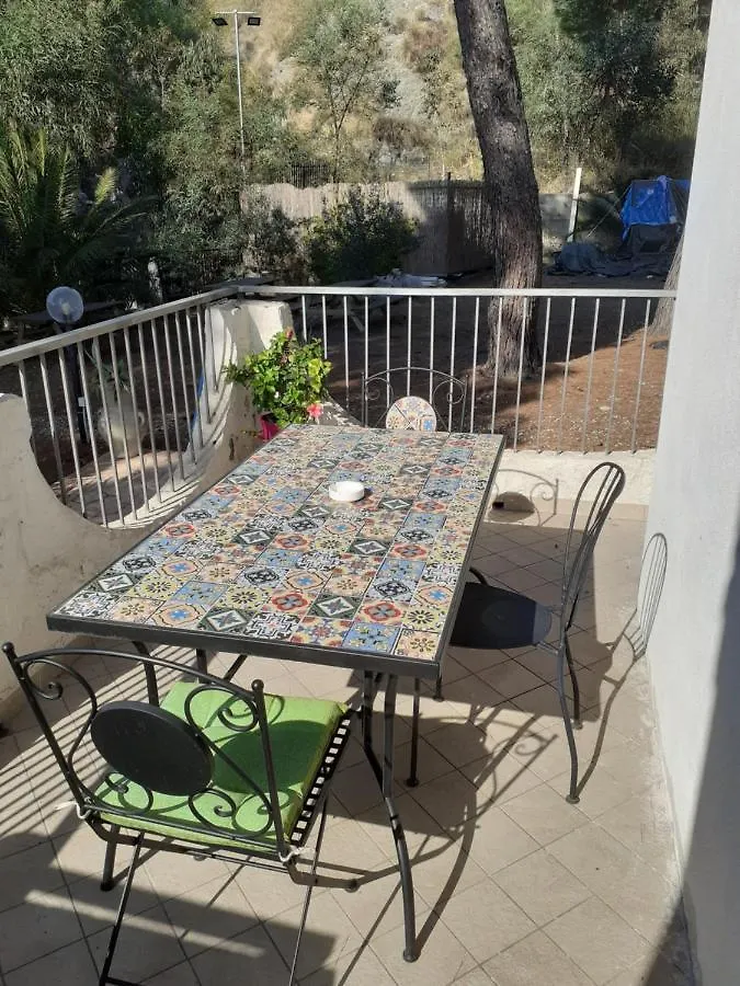 Villa Aurora Giardini Naxos
